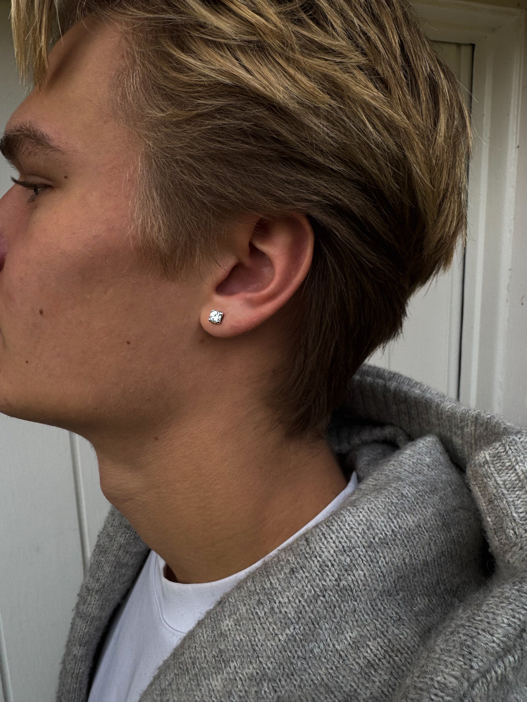 Boyfriend - Earstuds